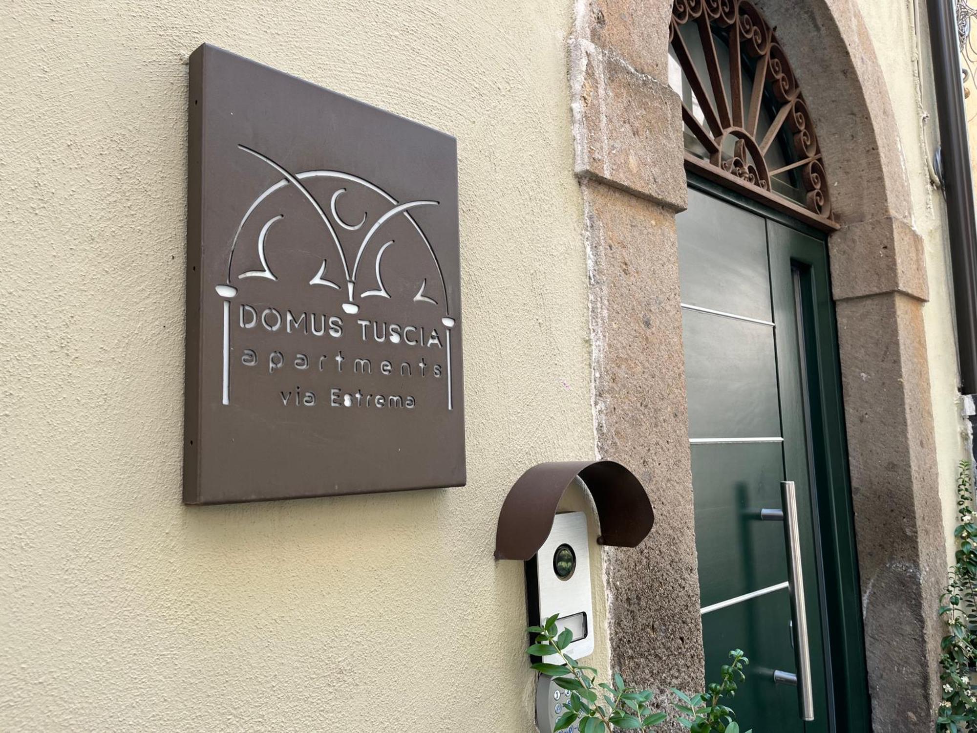 Domus Tuscia Apartments Via Estrema 2 ヴィテルボ エクステリア 写真